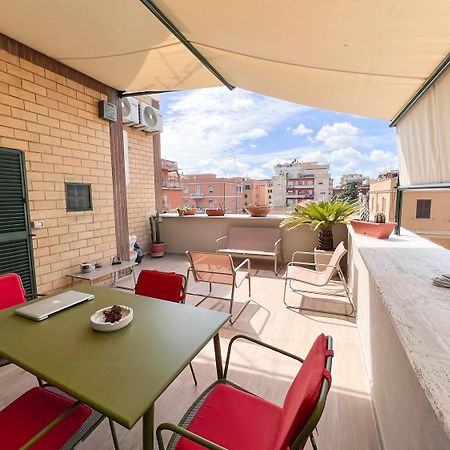 Апартаменты Attico Urbano Terrazza Su Roma Metro A Cornelia Экстерьер фото